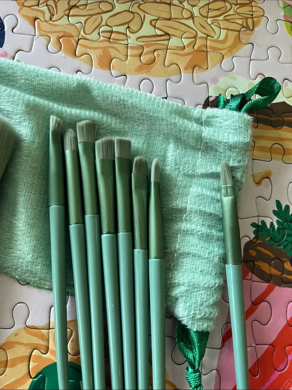 Mint Green Makeup Brush Set with Pouch - Unbranded